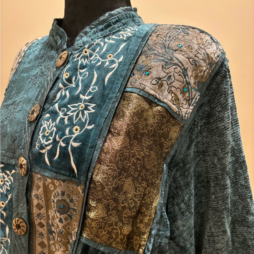 Vtg Flashback - Velvet Patchwork Jacket - image 5